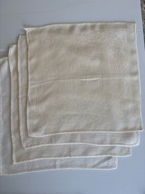 Vintage Set of 4 Ivory Cotton Napkins